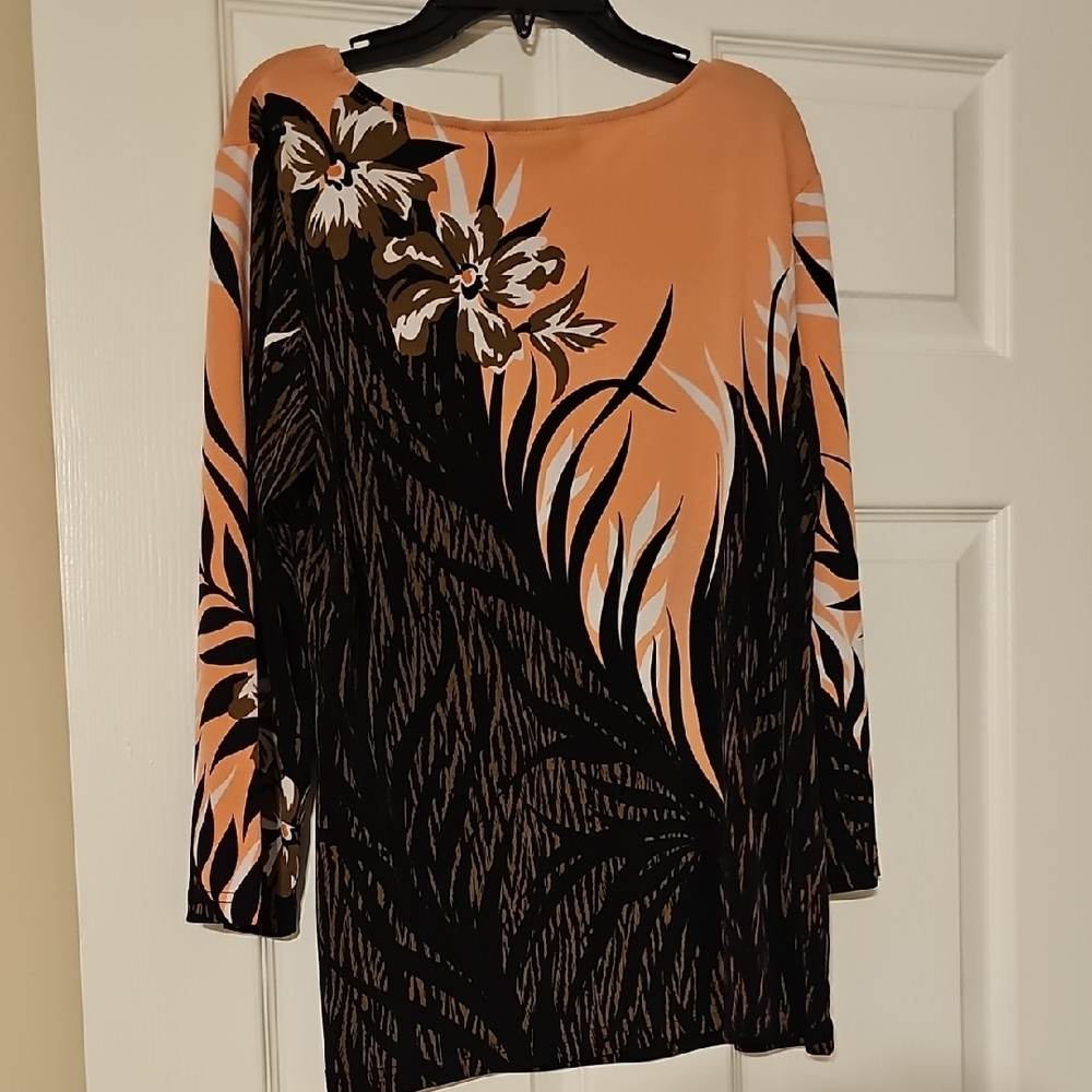 Bob Mackie Peach and Black Floral Tunic - Picture 4 of 4